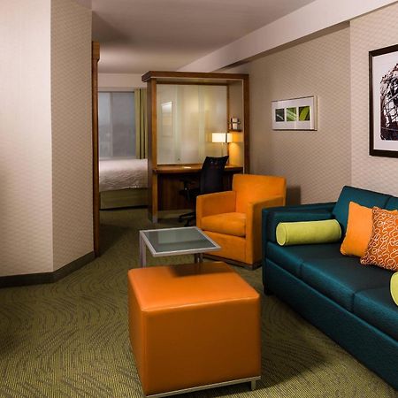 Springhill Suites By Marriott New York Laguardia Airport Exterior foto